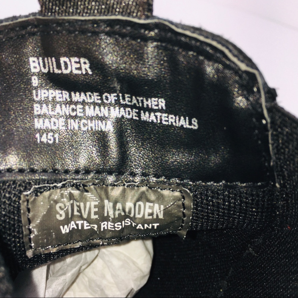 Steve Madden Men's Builder Leather Chelsea Boot - Picture 6 of 8